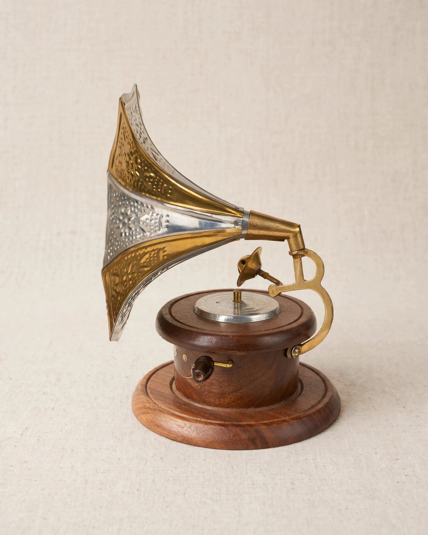 Nishaara Gramophone Miniature